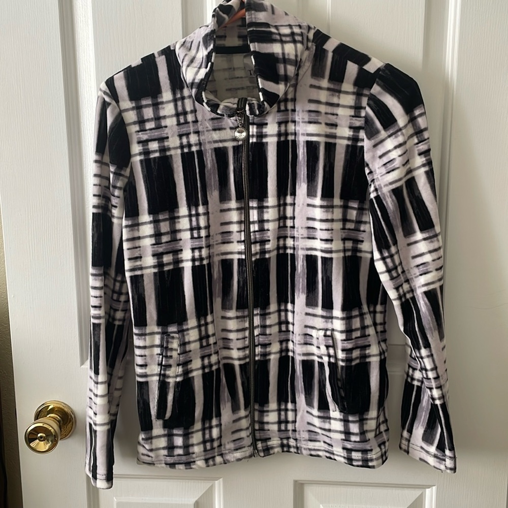 Plush jacket Thomas & Olivia. Small. Very soft. Colorful. Nice condition